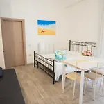 Ξενοδοχείο με διαμερίσματα Mare 3*